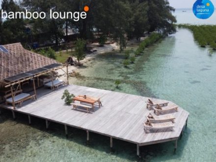 Bamboo Lounge Pulau Desa Laguna Resort